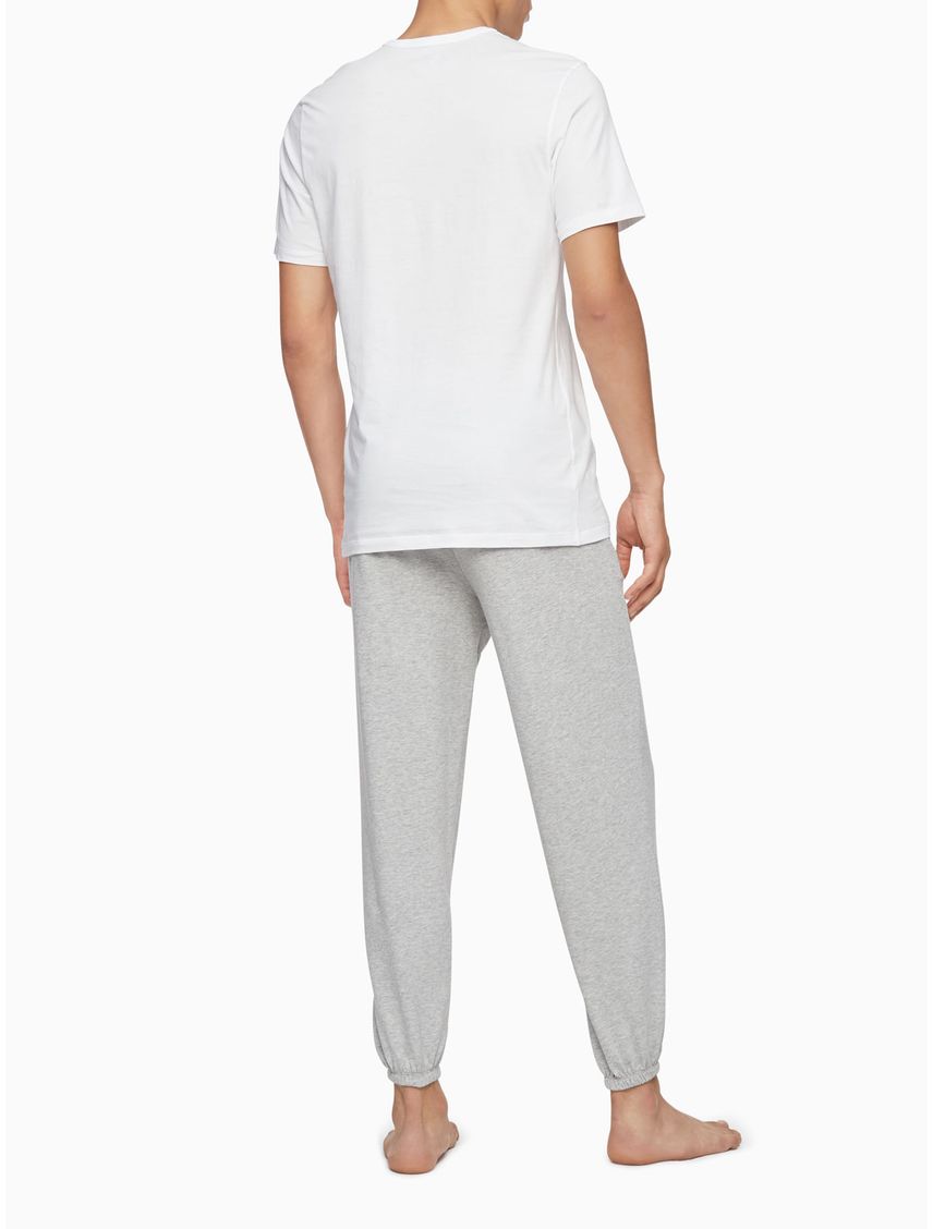 Paquete De 3 Camisetas Blancas Slim Con Cuello V