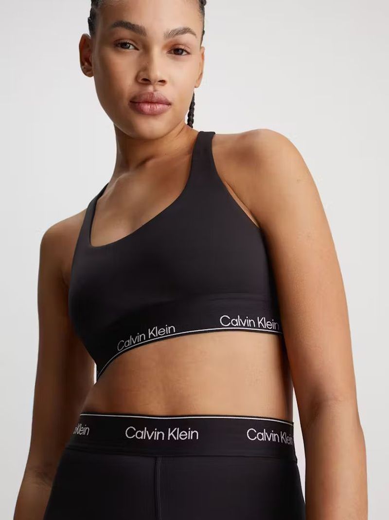 top-negro-deportivo-de-medio-impacto-para-mujer