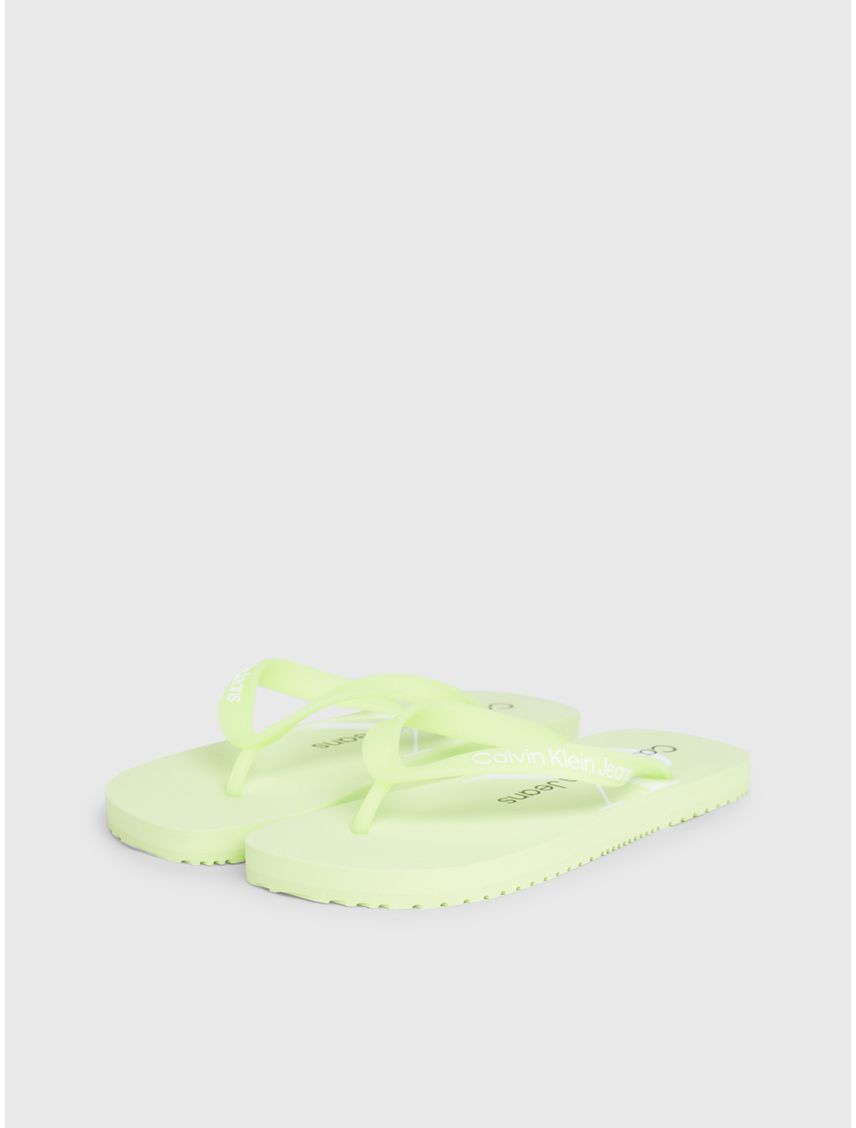 Sandalias verde de playa