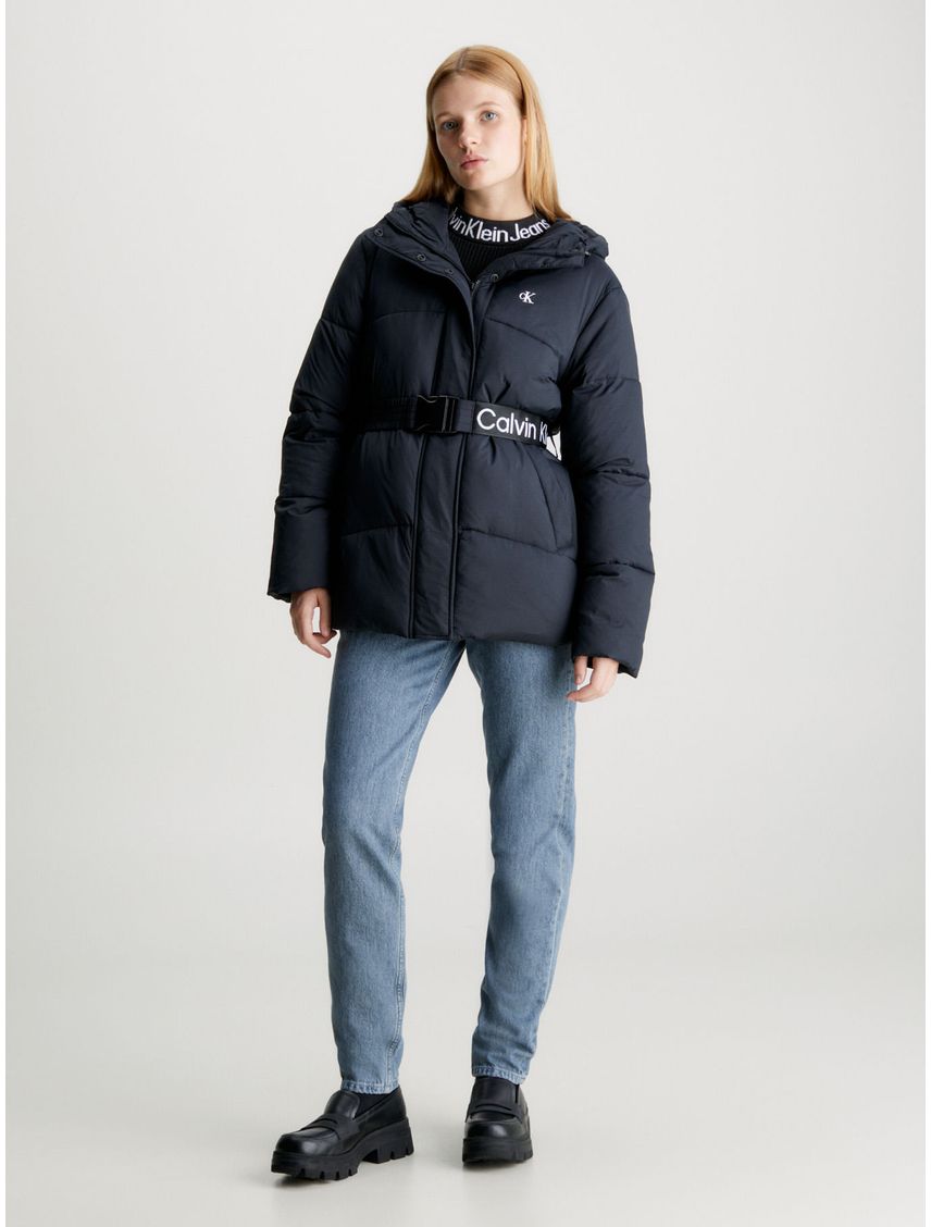 Chaqueta Negro De Plumas Nailon Con Cinturón
