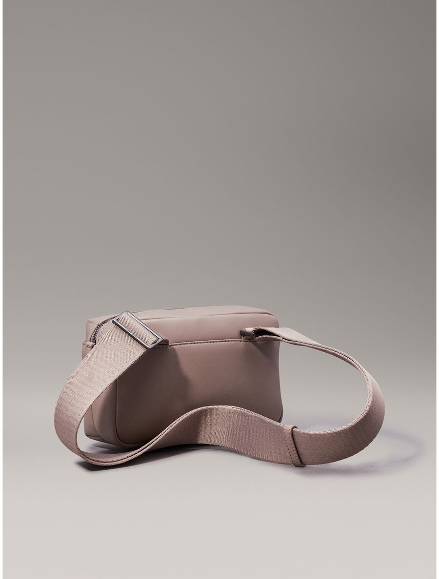 Bolso gris cruzado clean essential