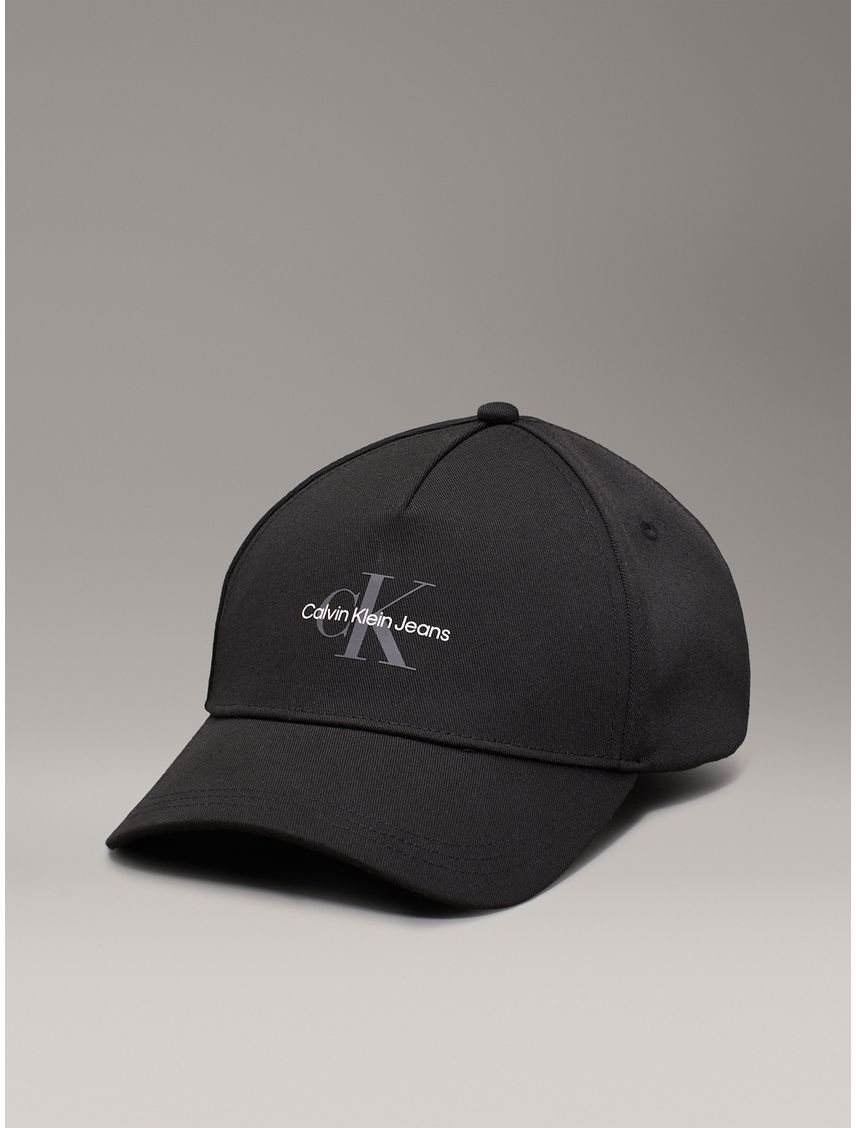 Gorra negra de sarga con cálida felpa