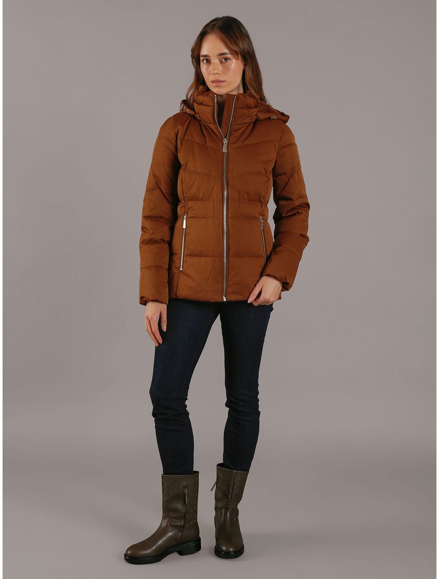 Chaqueta chocolate stretch acolchada