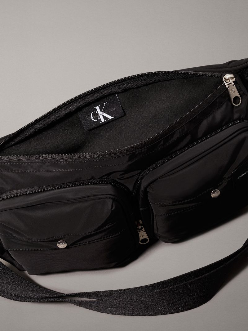 bolso-negro-cruzado-2-en-1-plegable