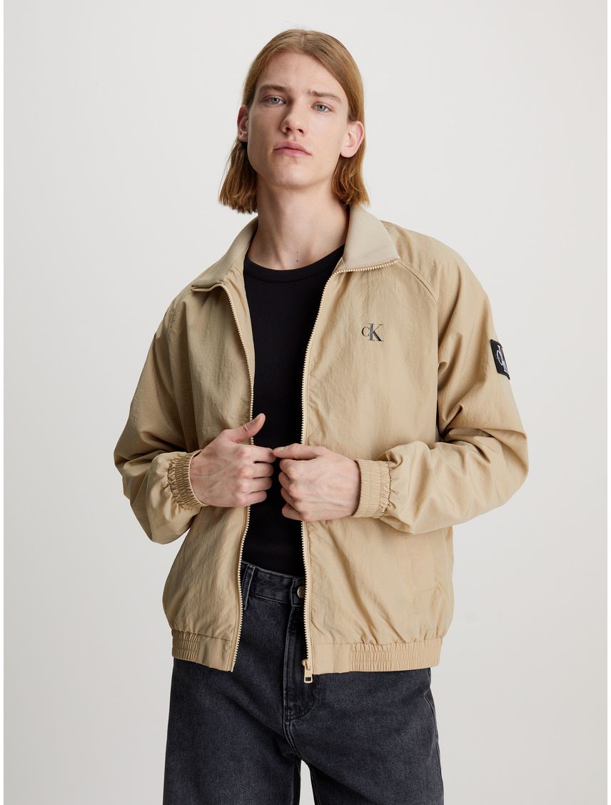Chaqueta Beige De Nailon Estructurado Para Hombre