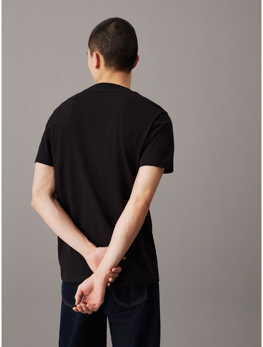 Camiseta negra de punto pesado