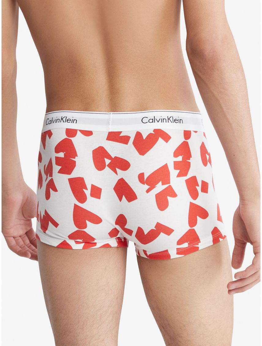 Boxer rojo trunk con estampao e corazones