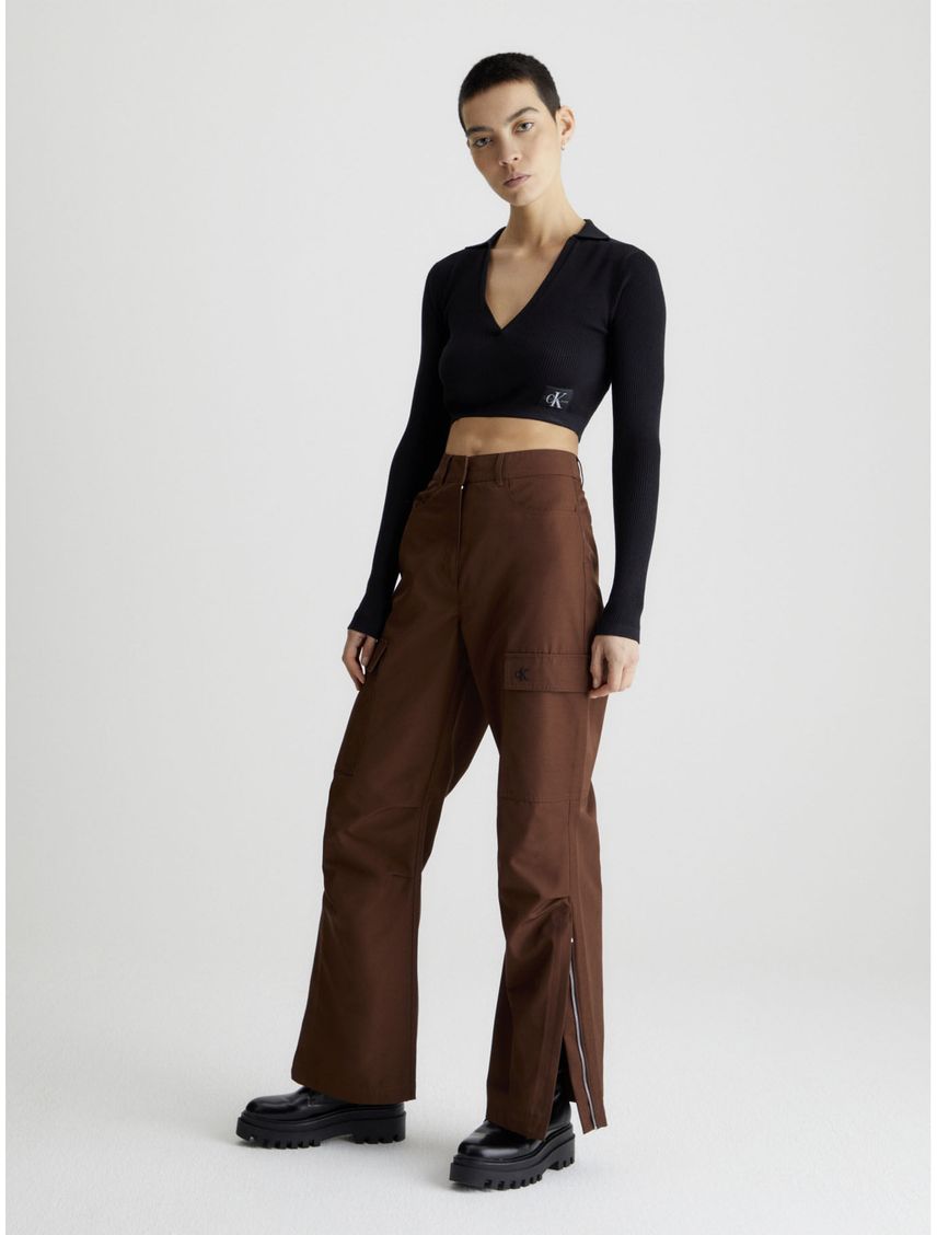 Saco Negro Cropped Con Cuello En V Para Mujer
