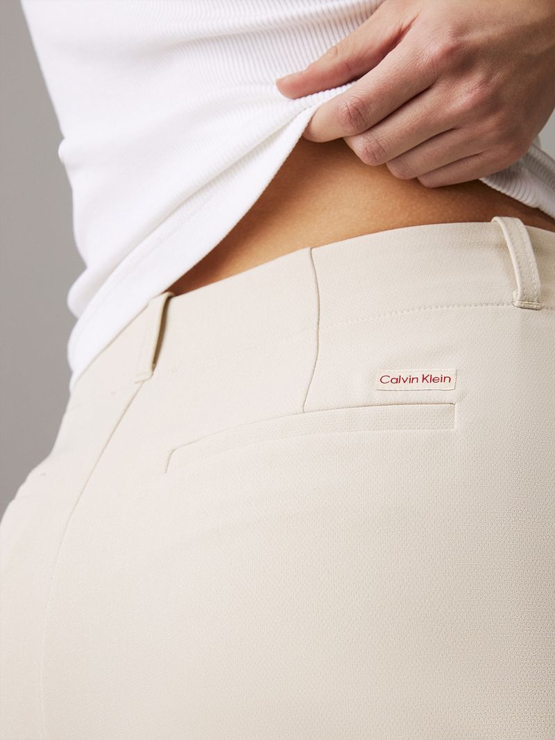 pantalon-gris-recto-crepe-plisado