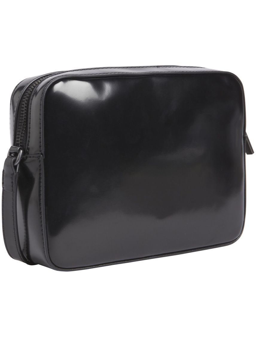Bolso negro re-lock con acabado brillante