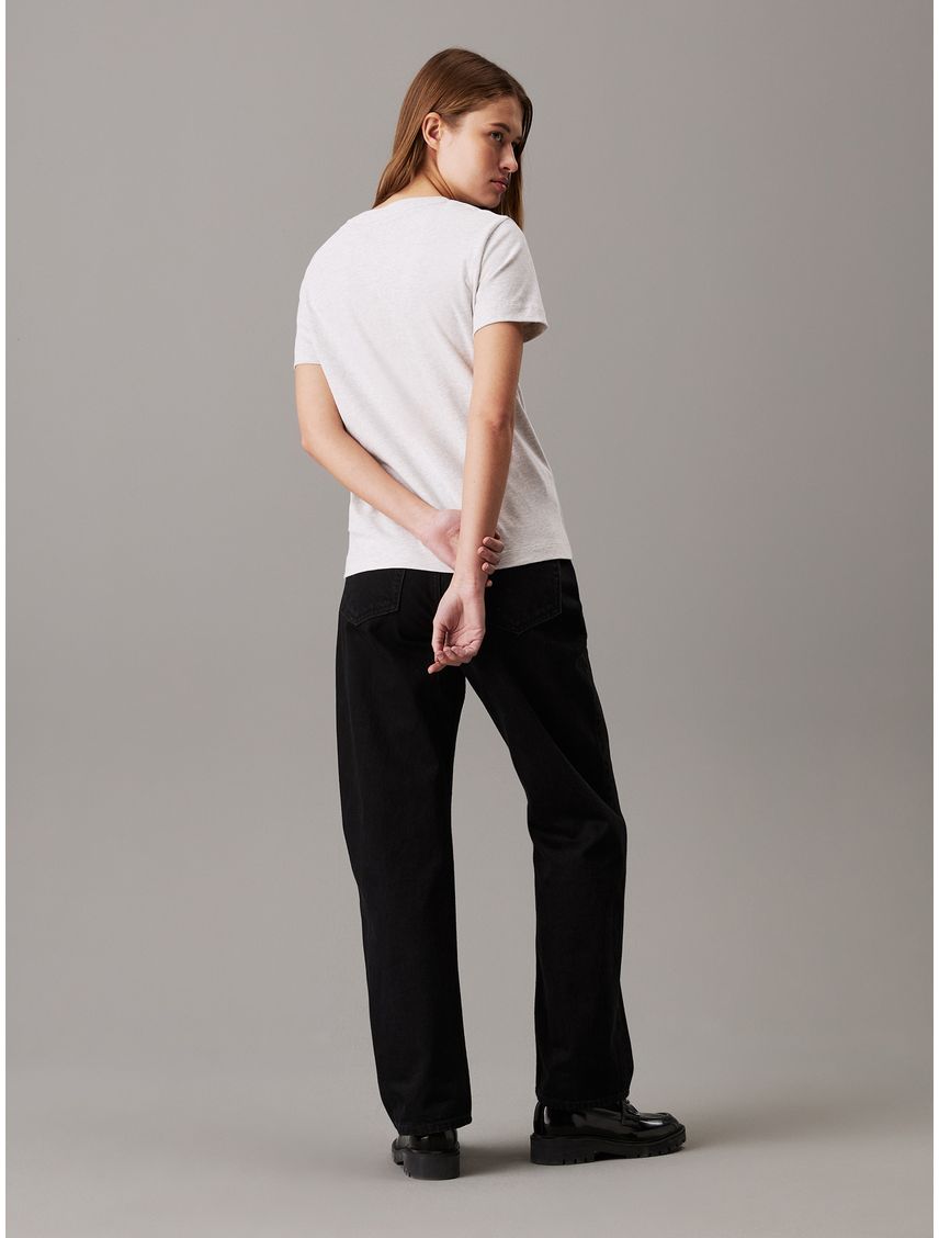 Camiseta gris de chenilla con monograma