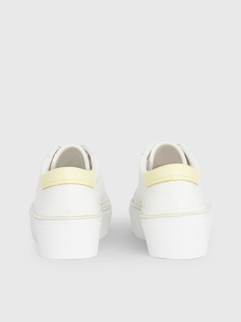 tenis-blanco-blanco-con-plataforma-y-monograma