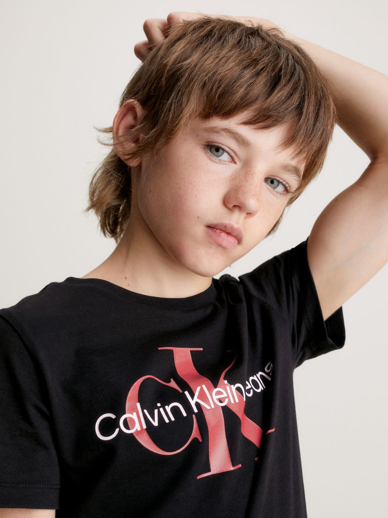 camiseta-negra-unisex-logo