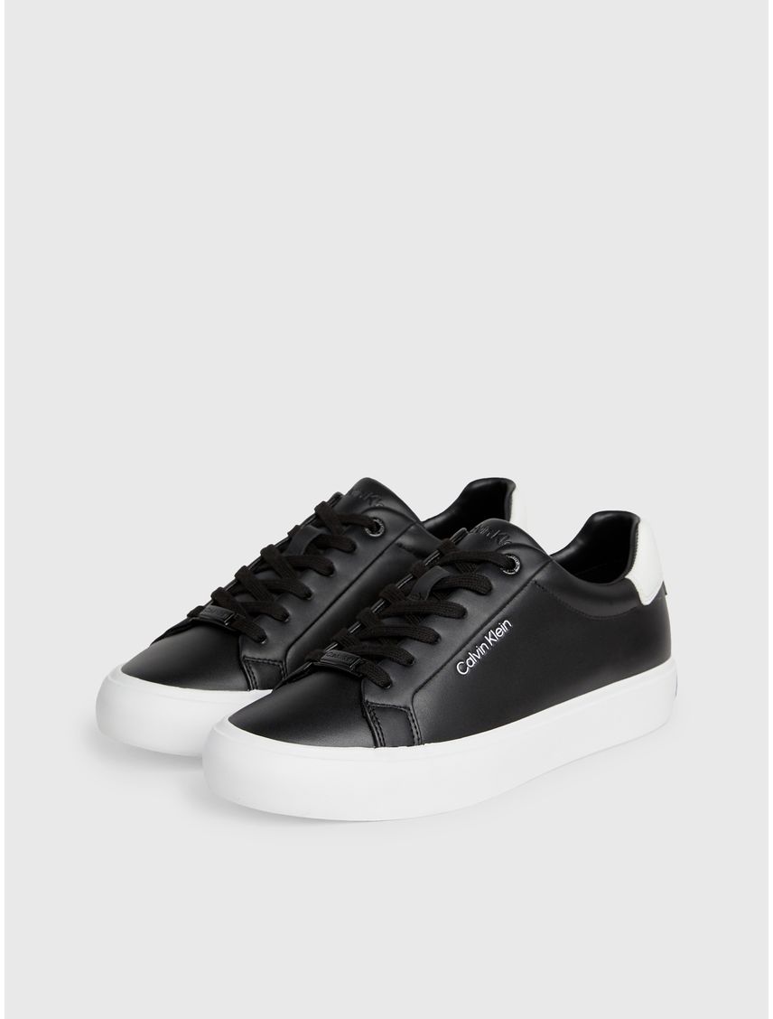 Tenis negro vulcanizao e cuero