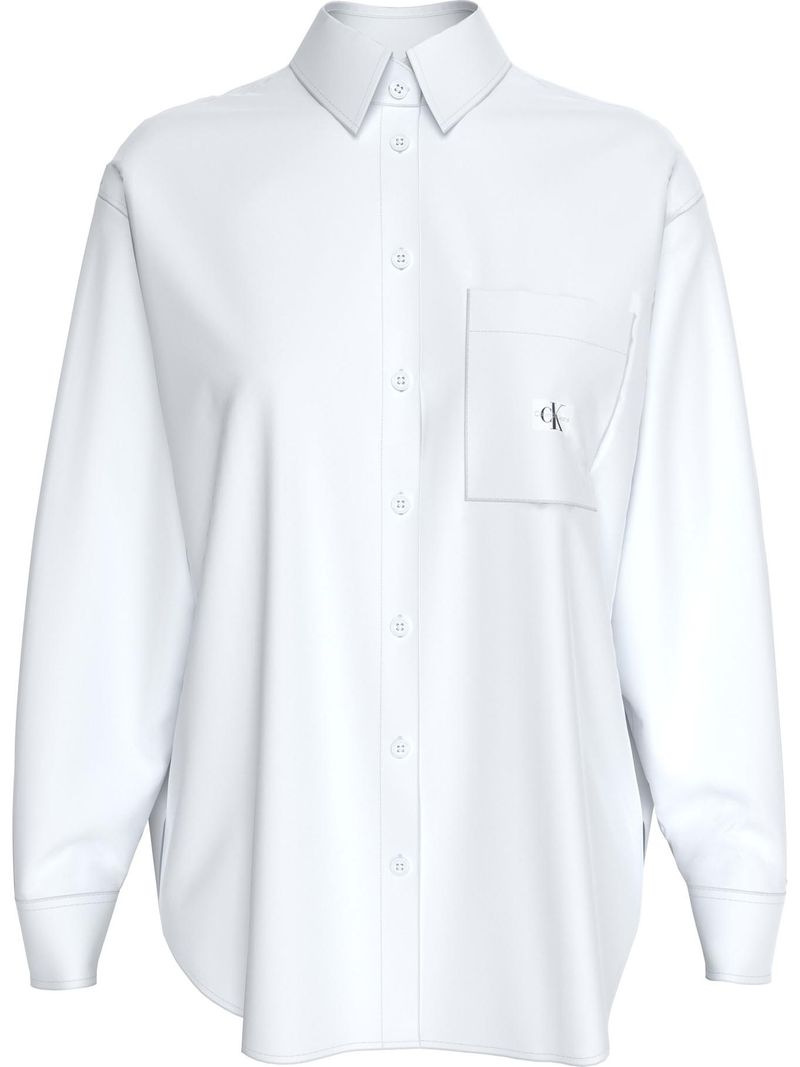 camisa-blanca-relaxed-con-bolsillo