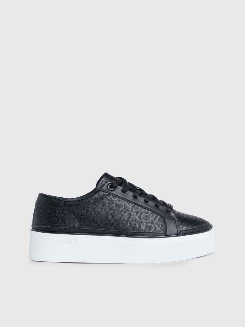 tenis-negro-negro-con-plataforma-y-monograma