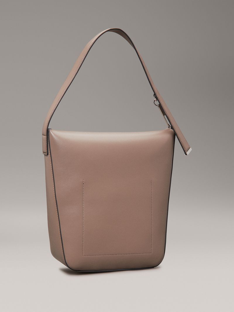 bolso-gris-saco-soft-sculp