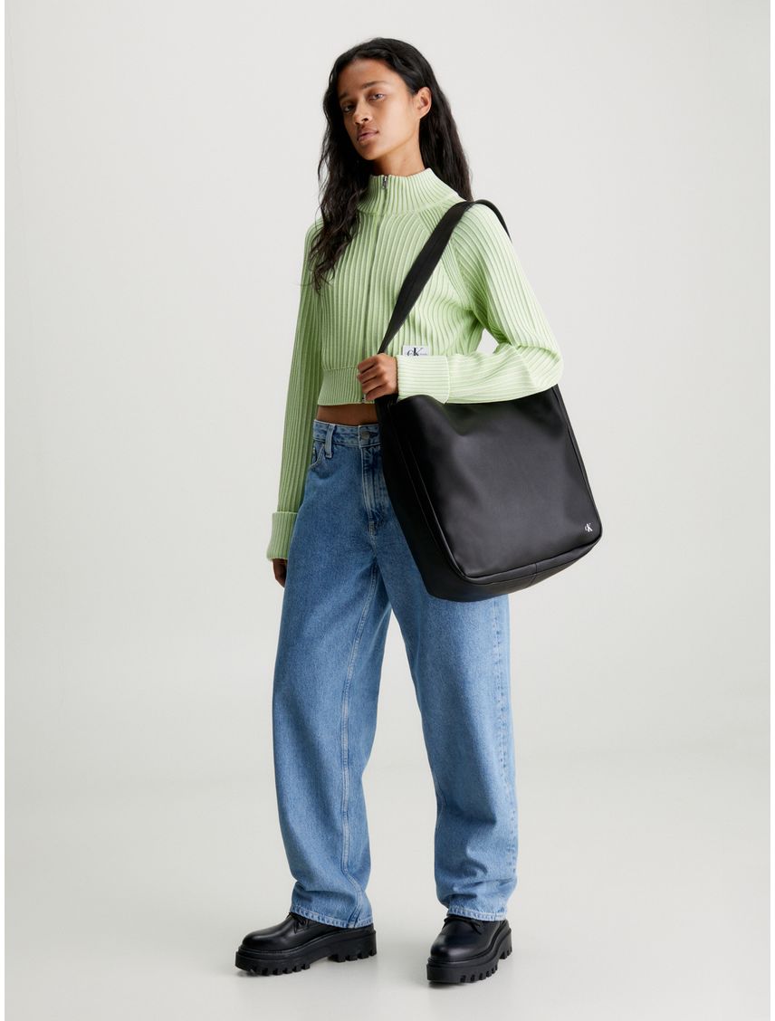 Bolso negro tote cuadrado