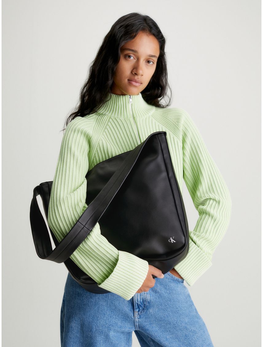 Bolso negro tote cuadrado