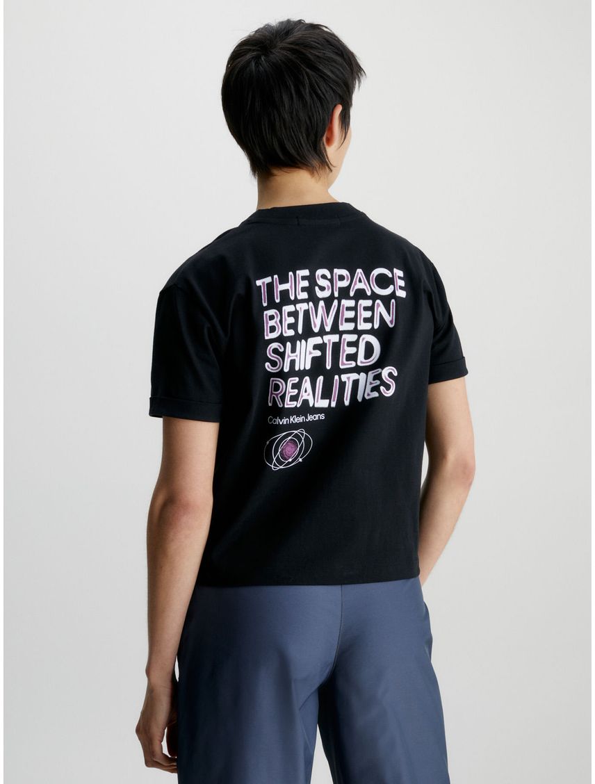Camiseta Negro Relaxed Con Estampado En La Espalda
