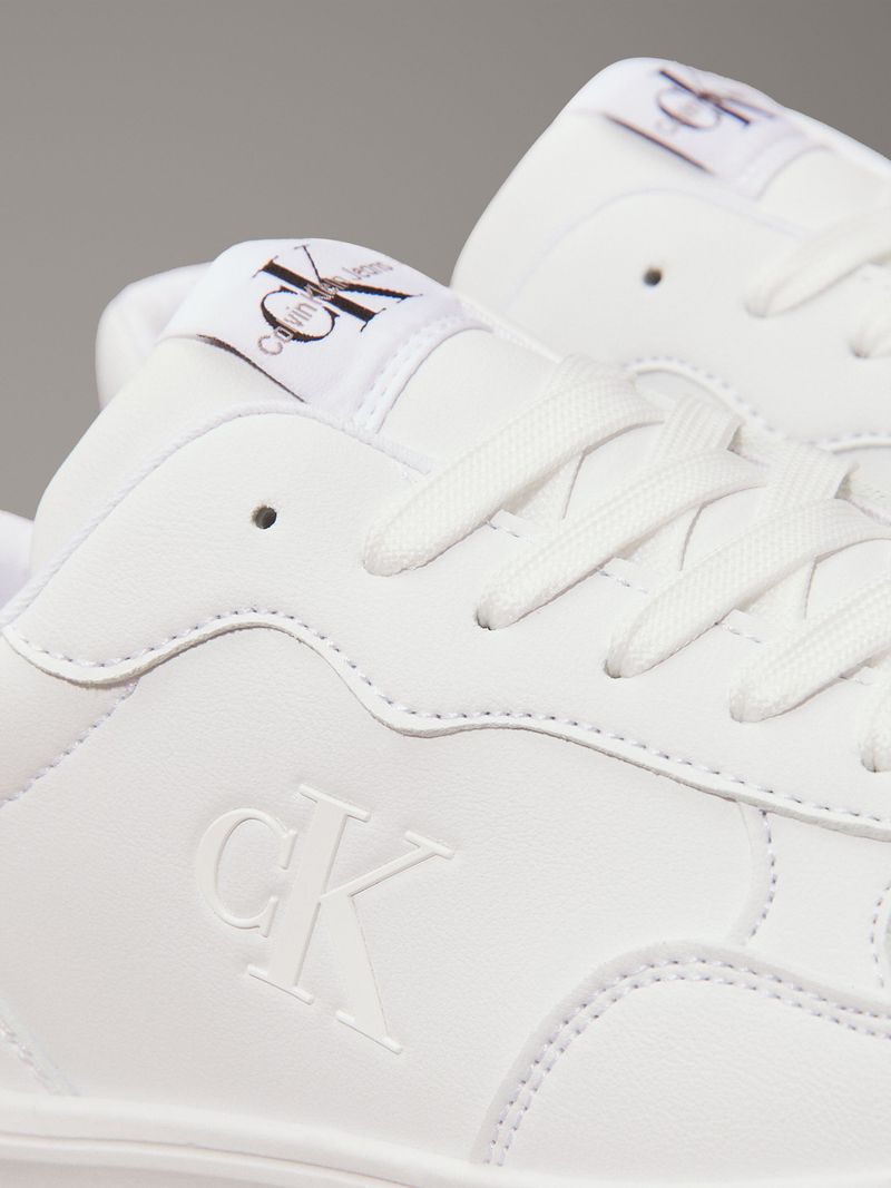 tenis-blanco-low-cut-cordones-para-ninas