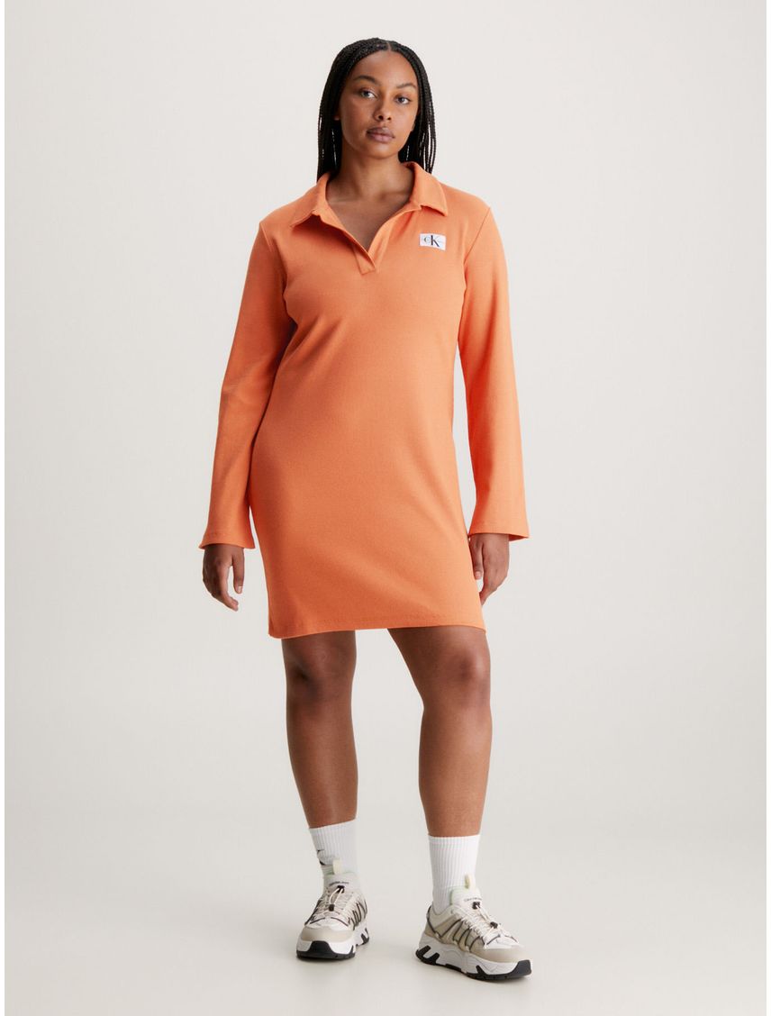 Minivestido Naranja De Canalé Con Cuello Abierto