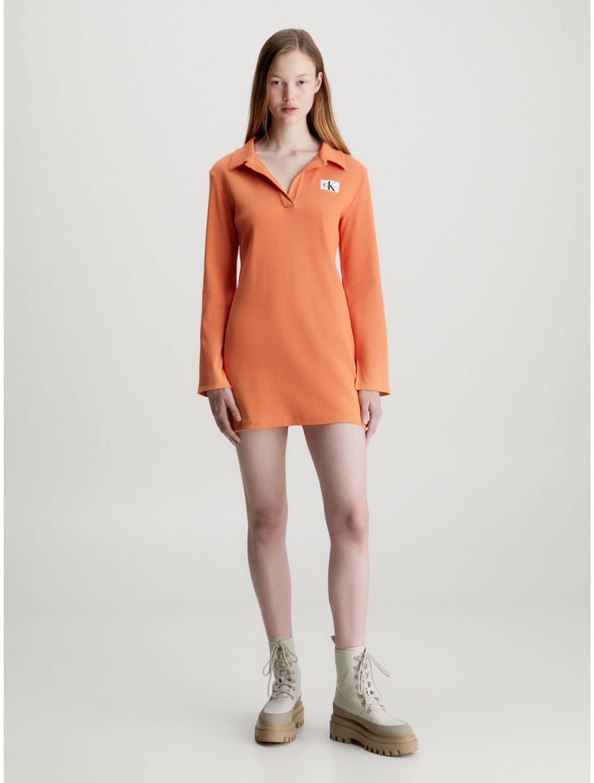 Minivestido Naranja De Canalé Con Cuello Abierto