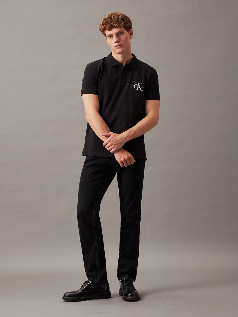 polo-negro-monograma