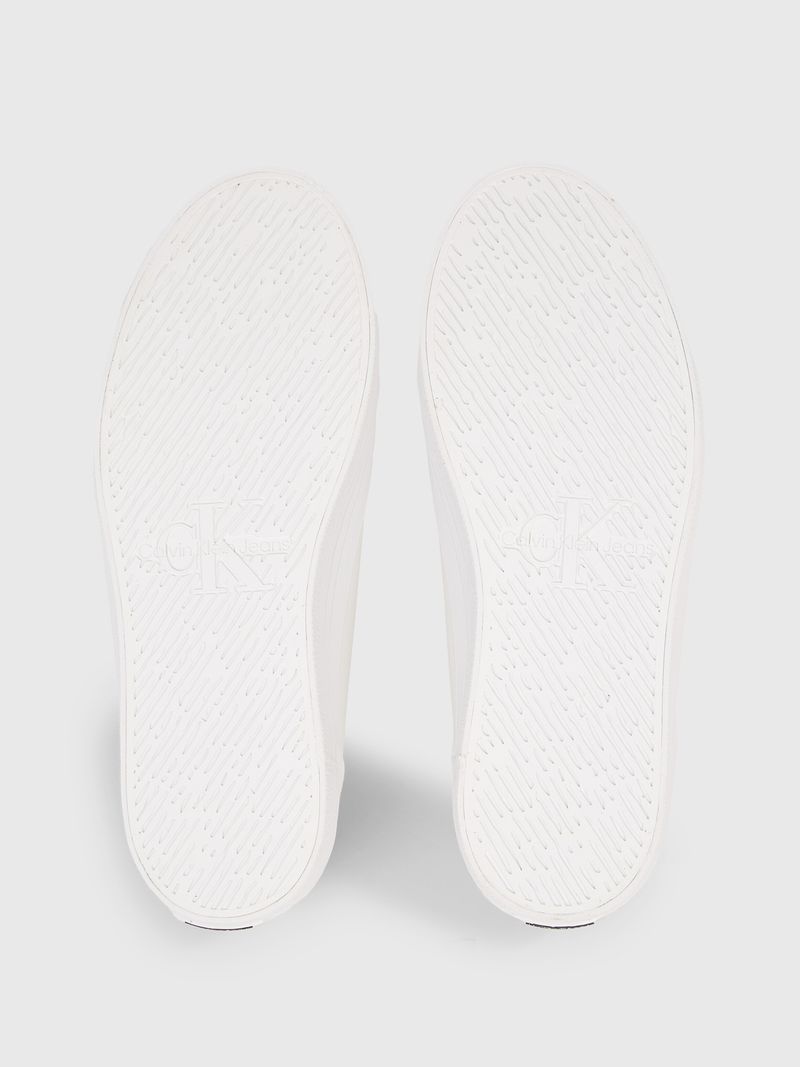 tenis-blanco-de-plataforma-de-cuero