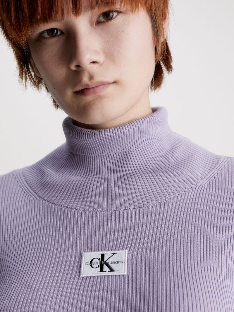 label-3