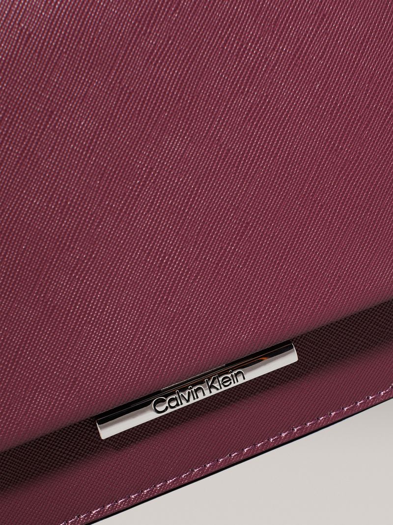 bolso-rojo-cruzado-saffiano