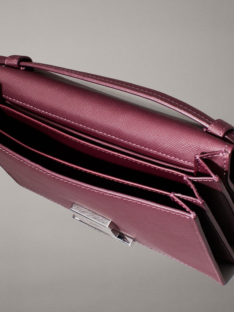 bolso-rojo-cruzado-saffiano