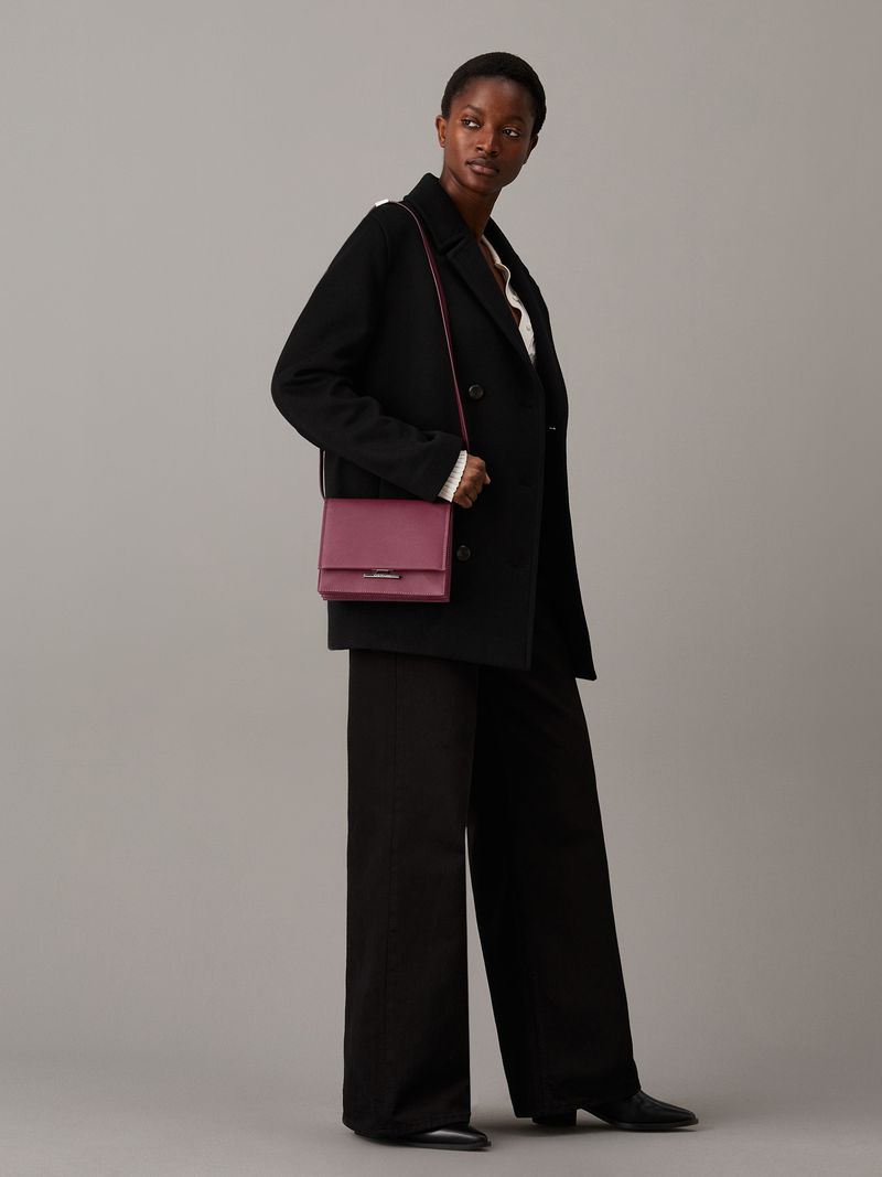 bolso-rojo-cruzado-saffiano
