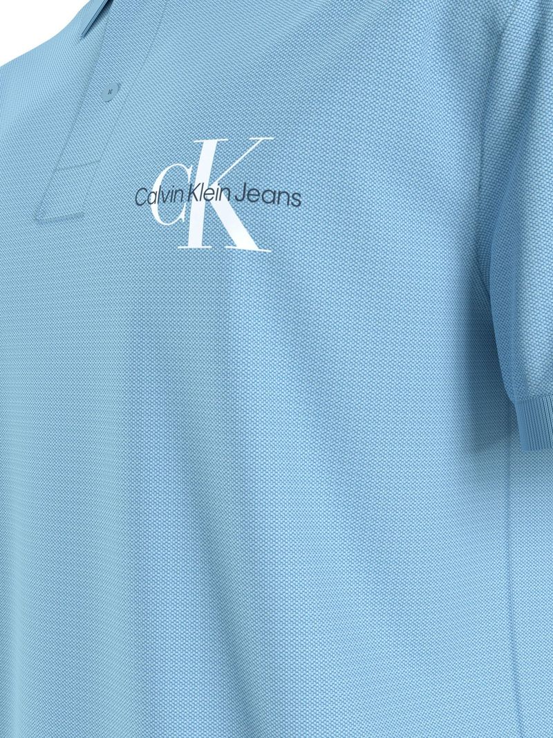 polo-con-monograma
