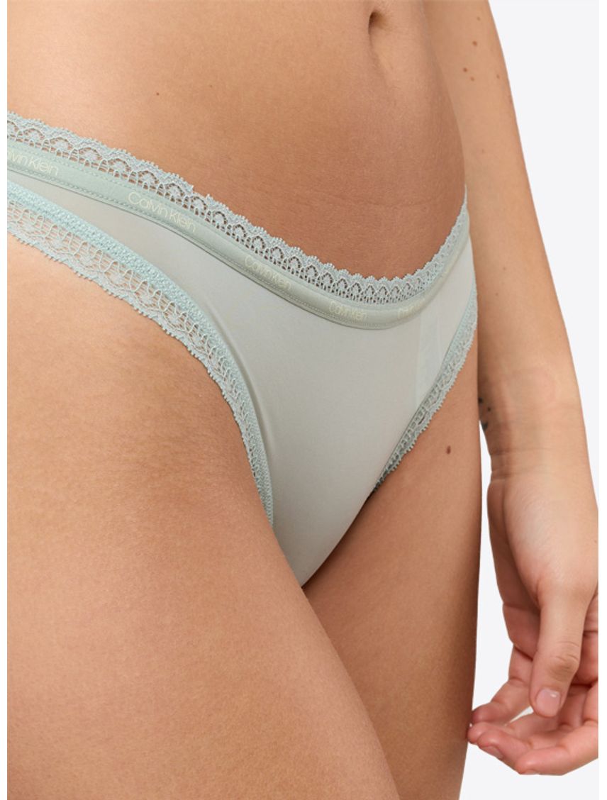 Pantie Verde Tipo Tanga Para Mujer