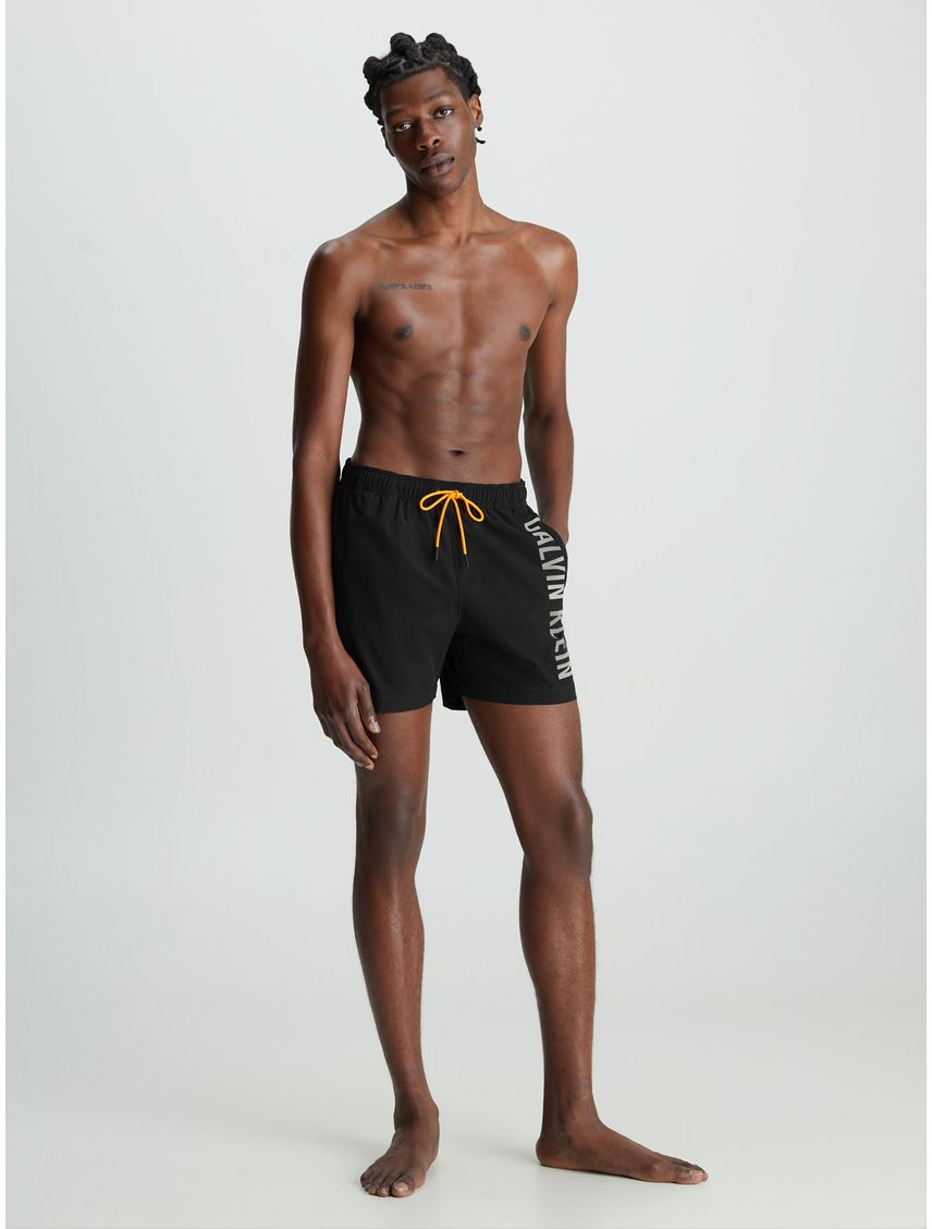 Bermuda Negro Con Logo