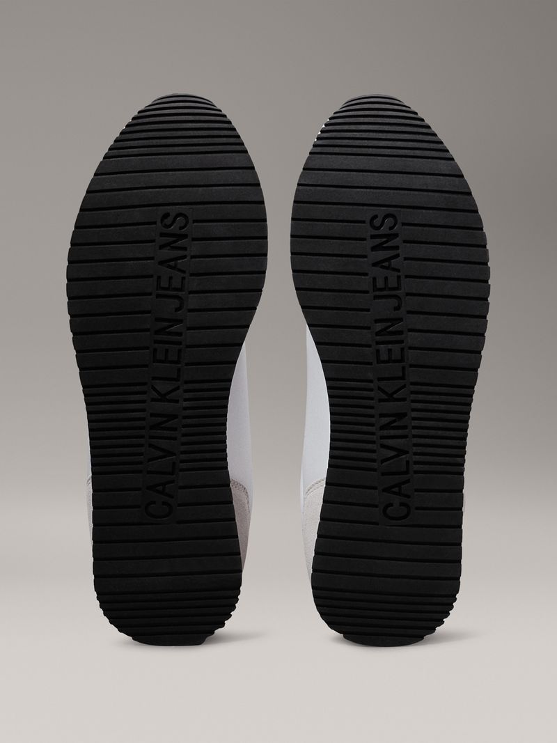 label-4