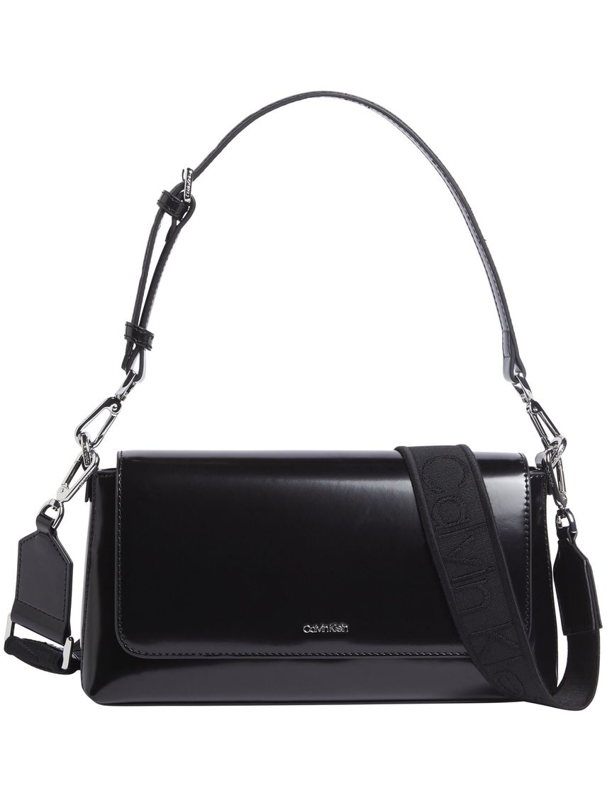 Bolso negro de hombro convertible