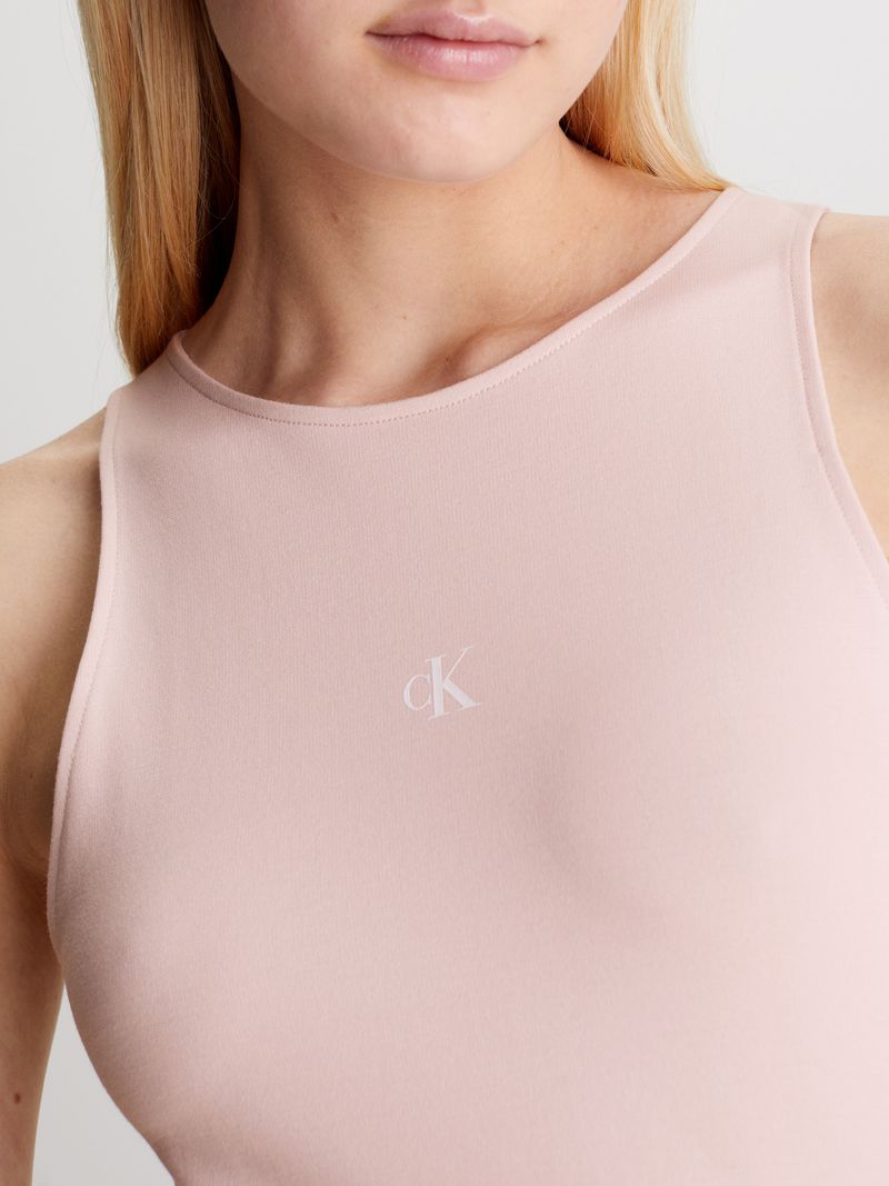 vestido-rosado-de-punto-milano-con-recortes
