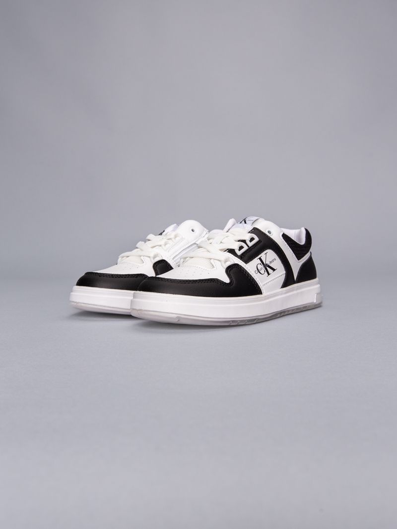 tenis-negro-tipo-basquet