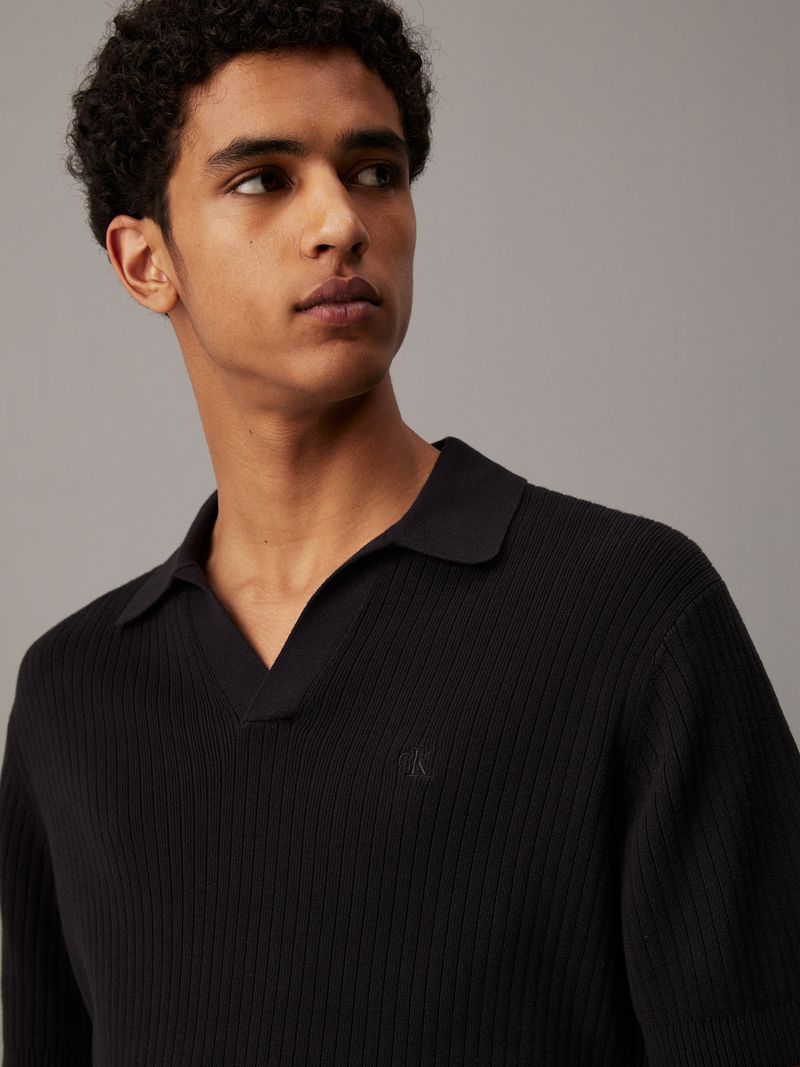 saco-negro-manga-corta-linear