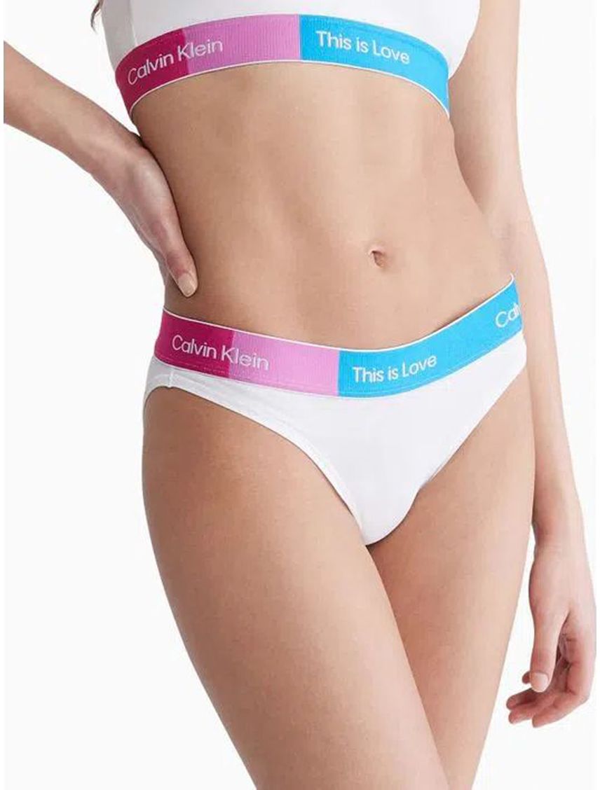 Pantie Blanca Tipo Bikini Con Logo Para Mujer