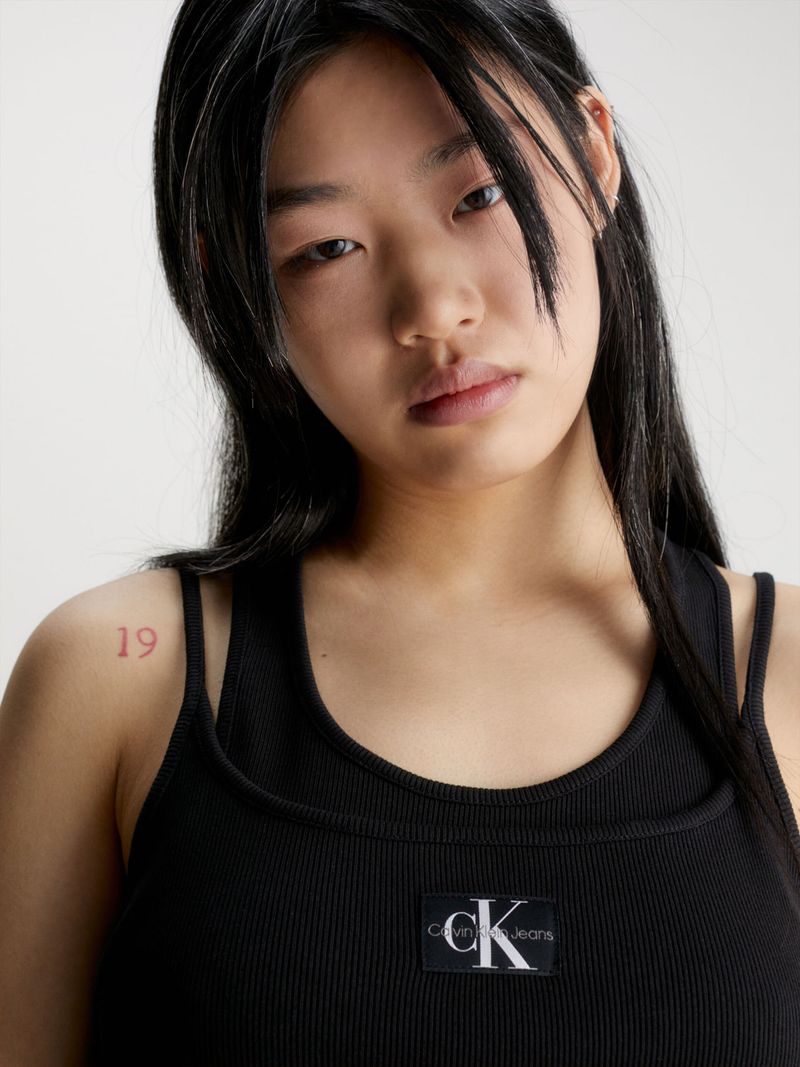 label-3
