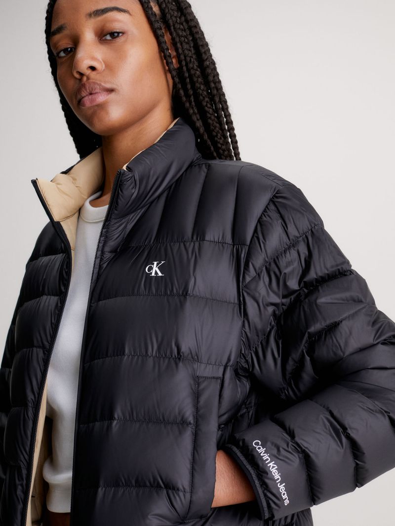 chaqueta-negro-de-plumas-ligera-para-mujer