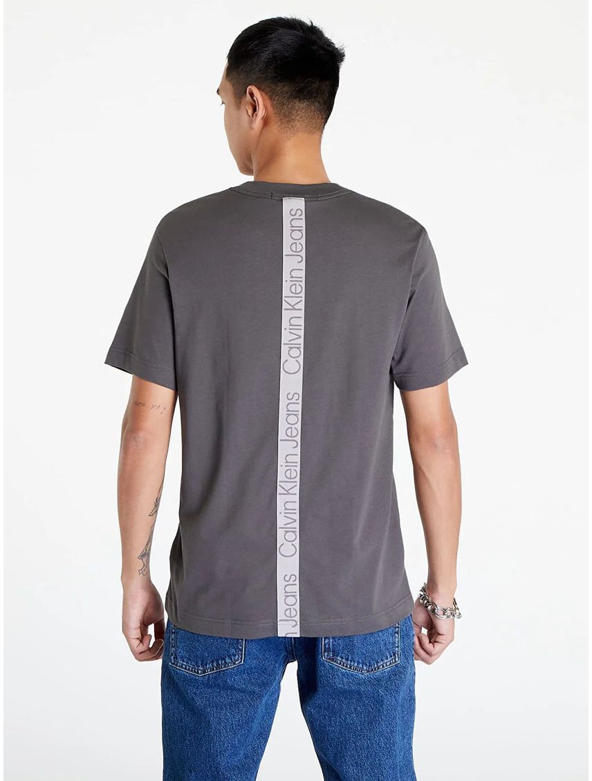 Camiseta Con Logotipo