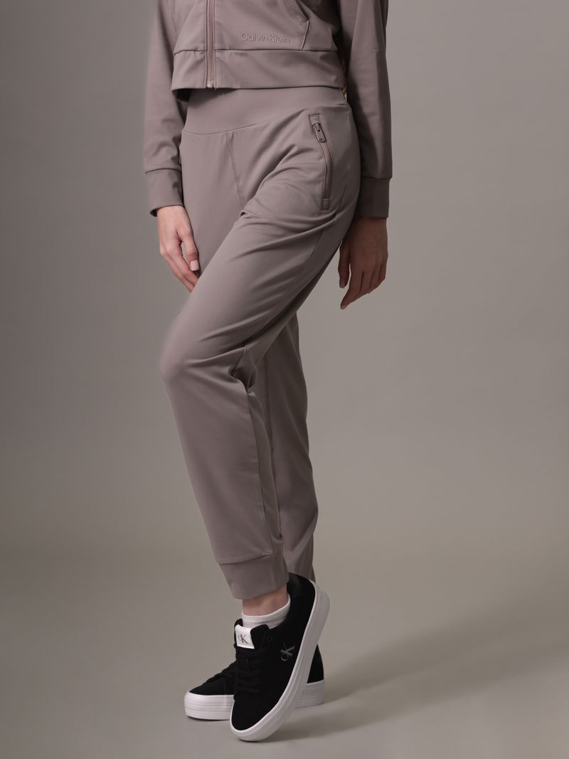 jogger-negro-sport-soft-stretch