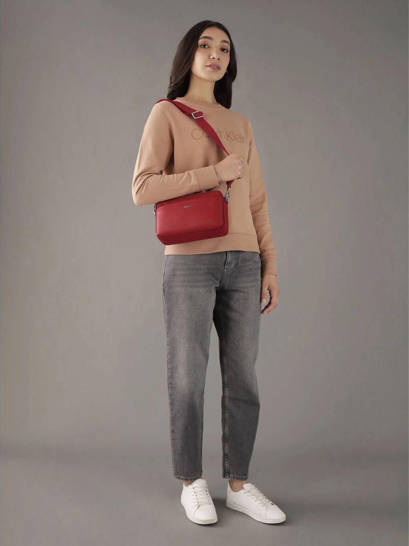 bolso-rojo-cruzado-convertible
