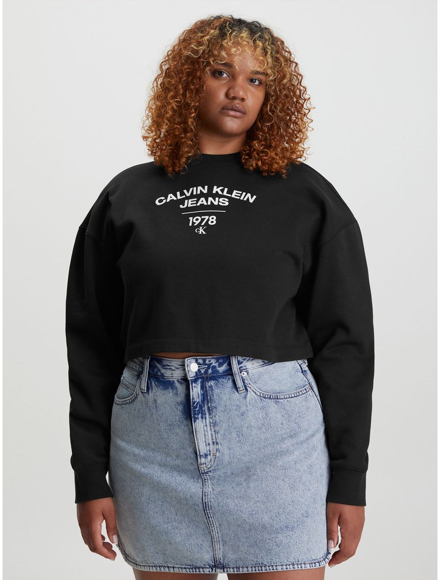 Saco Negro Cropped Universitaria Con Logo