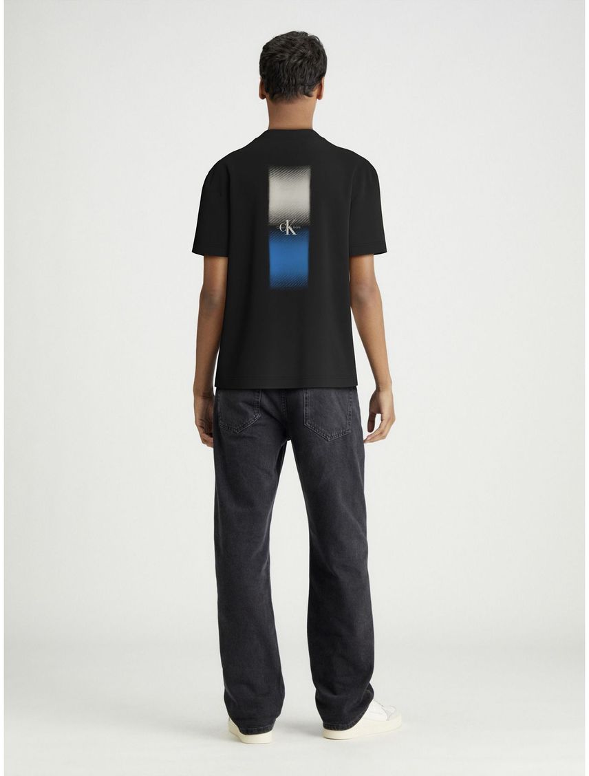 Camiseta negra gradient fade