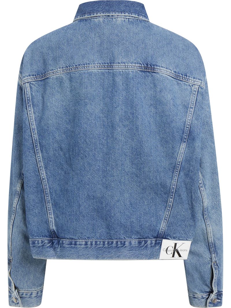 chaqueta-azul-denim-boxy